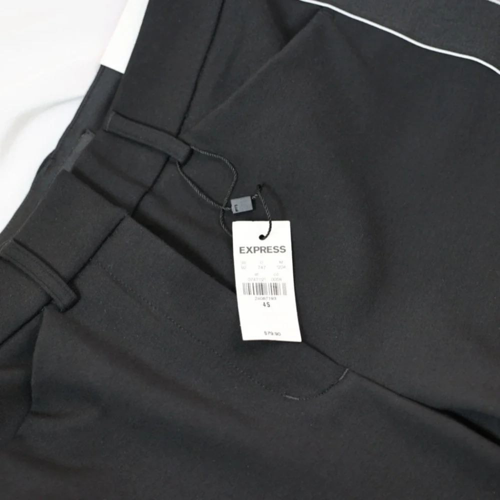 🅽🅴🆆 EXPRESS skinny high rise stretch+ women’s size 4S/4C, black white stripe